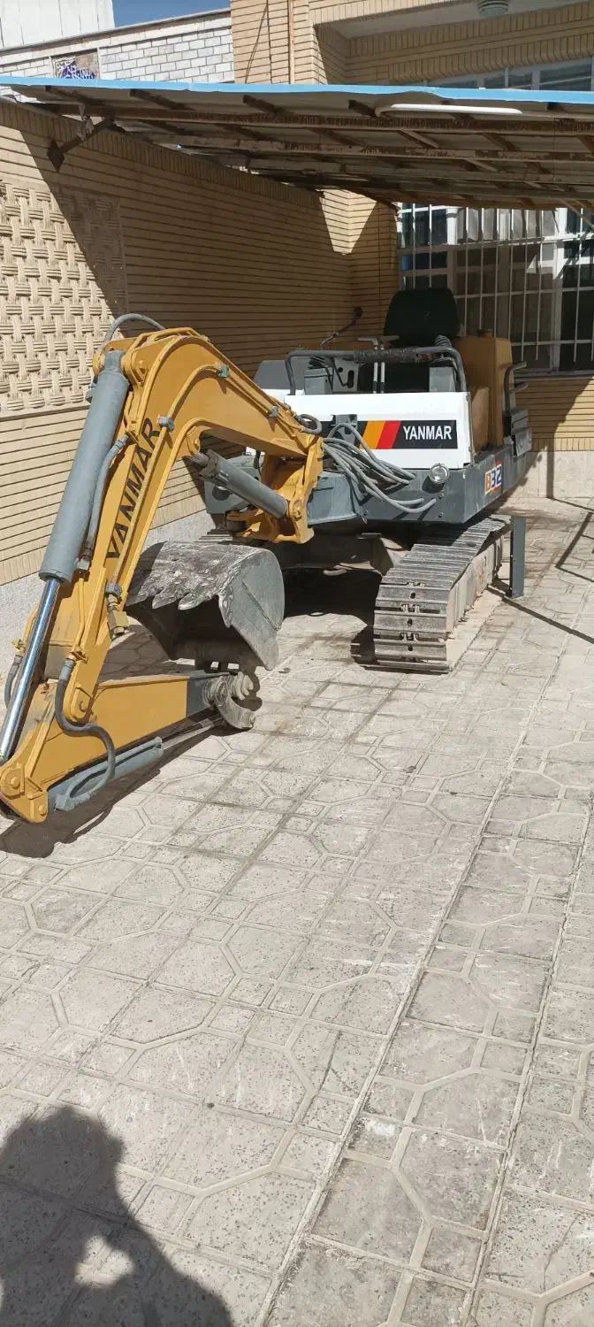 مینی بیل یانمار B32|خودرو سنگین|شیراز, شهرک والفجر|دیوار