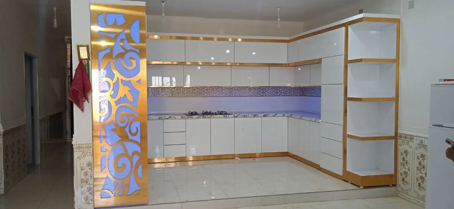 ساخت و نصب کمد،کابینت و...|خدمات پیشه و مهارت|آبادان, |دیوار