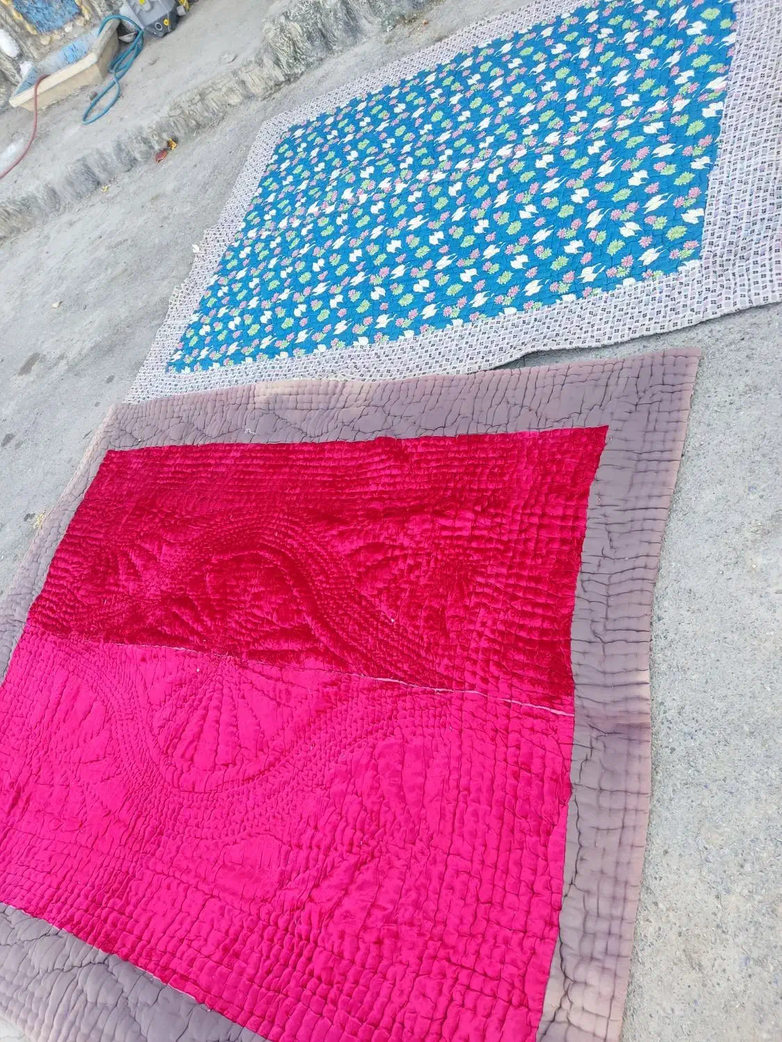 لحاف دست دوم|رختخواب، بالش، پتو|کاشان, ولیعصر|دیوار