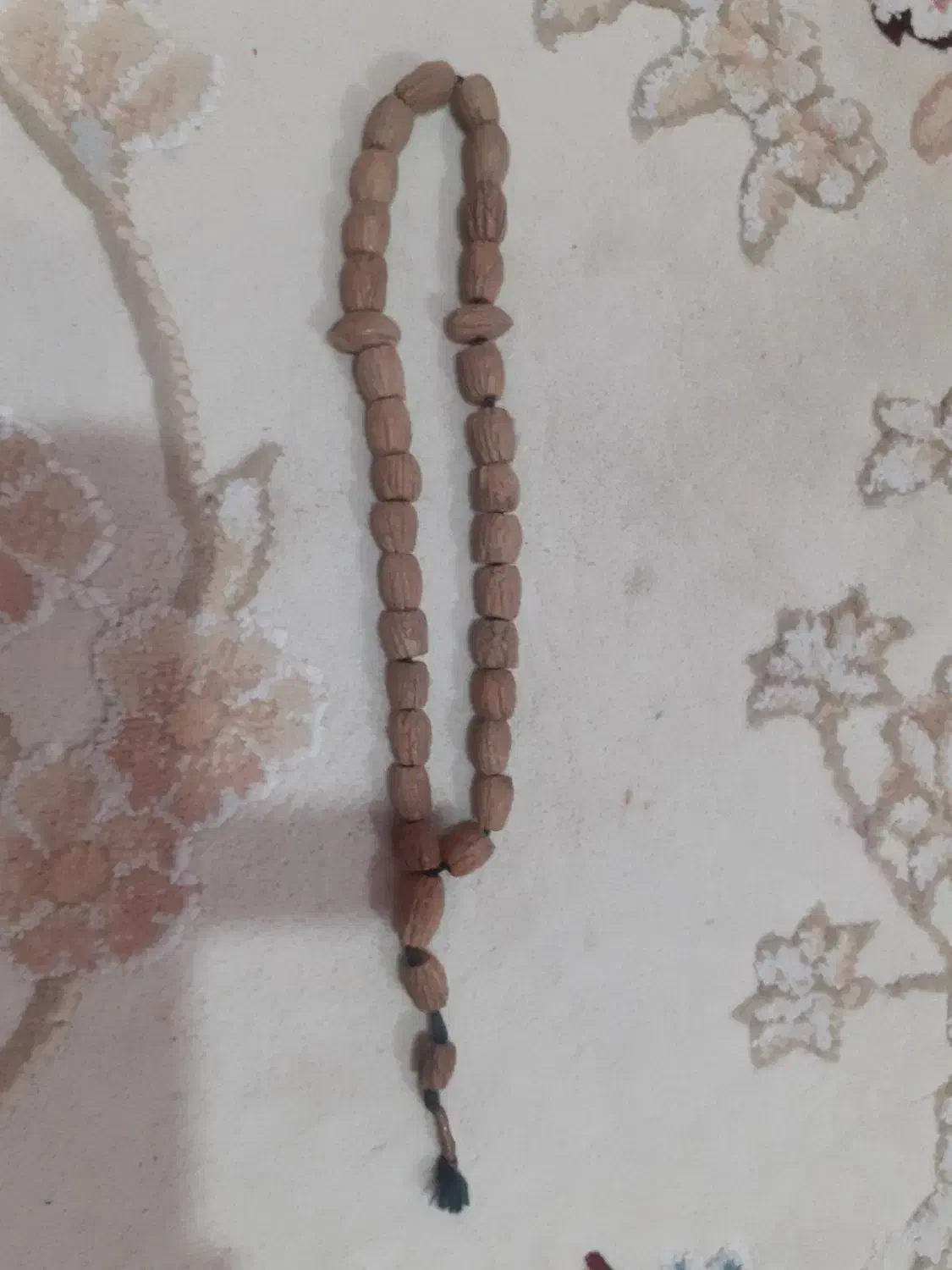 تسبیح|کلکسیون اشیاء عتیقه|کوهسار (البرز), |دیوار