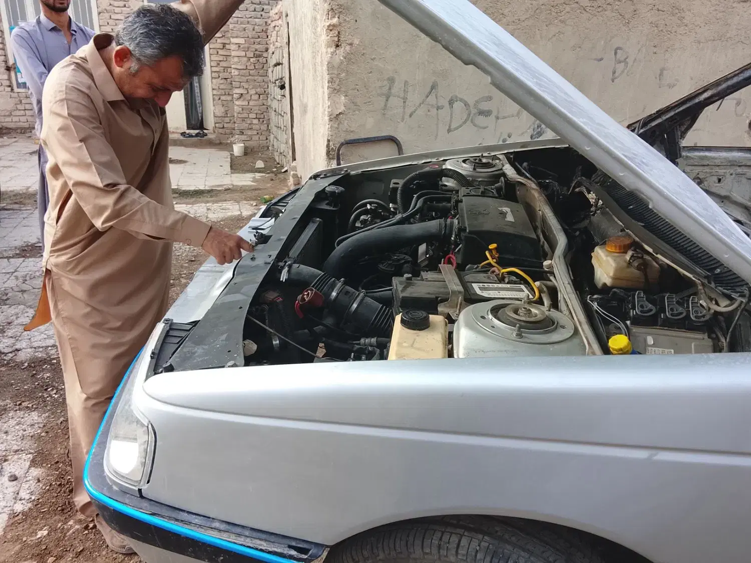 پژو405|خودرو سواری و وانت|زابل, |دیوار