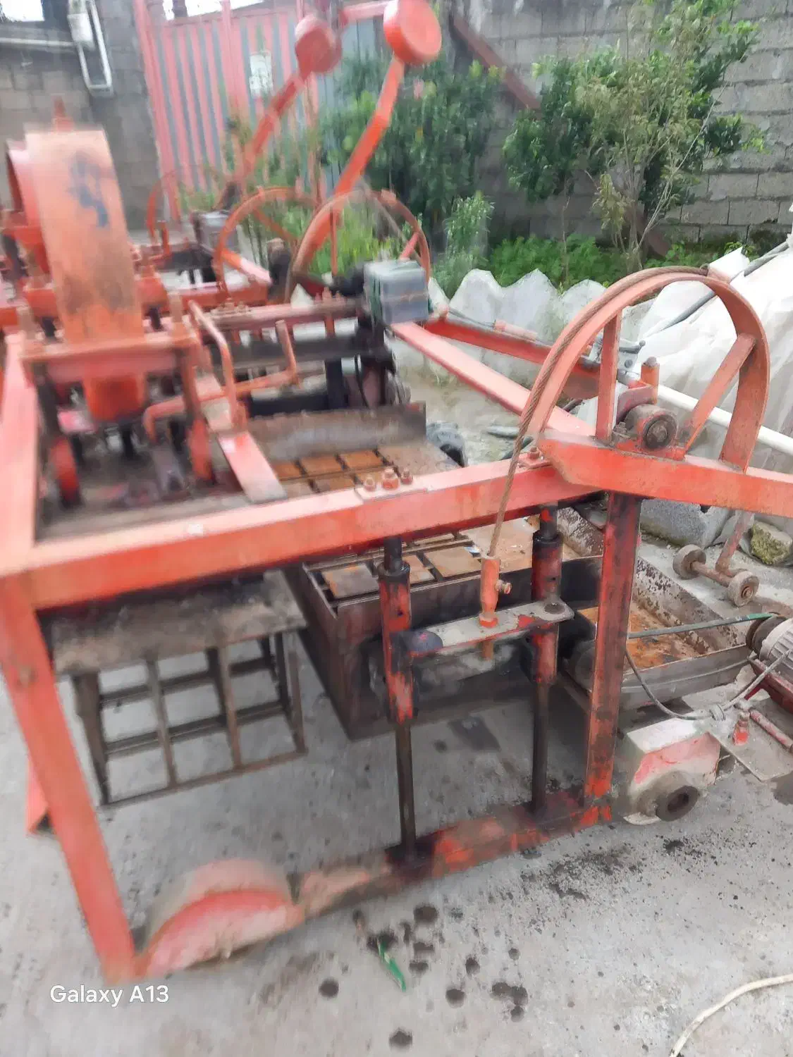 دستگاه بلوک سازی 4 و 6 تایی|ماشینآلات صنعتی|رودسر, |دیوار