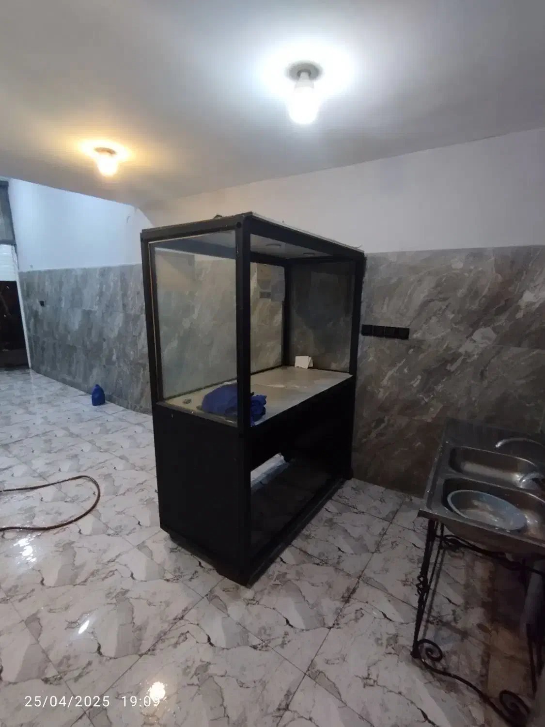 ویترین جگرکی المینیوم|بوفه، ویترین، کنسول|گرگان, |دیوار