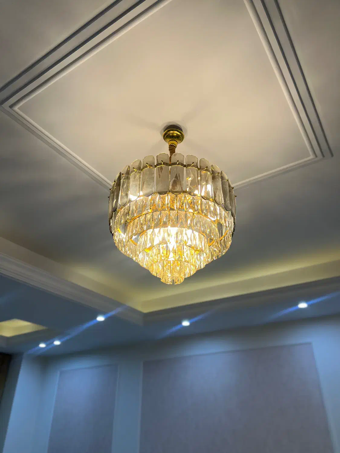 لوستر تمام کریستال|لوستر و چراغ آویز|اسلام‌شهر, شهرک واوان|دیوار