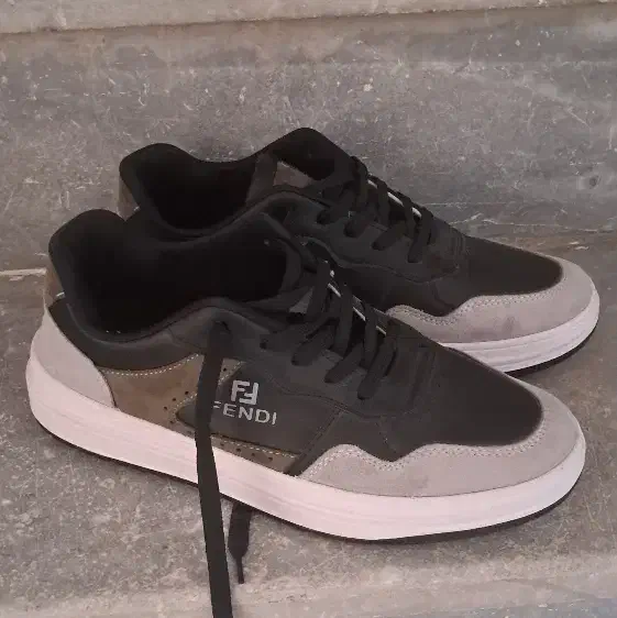 کتونی سایز44|کیف، کفش، کمربند|شوشتر, |دیوار