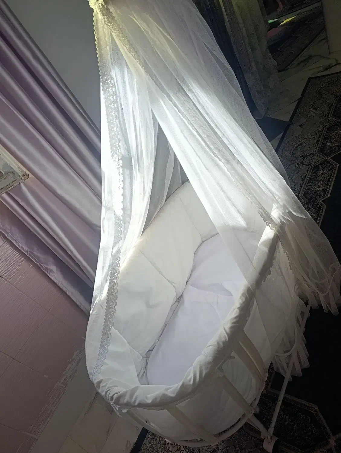 گهوارهم تحرک|اسباب و اثاث بچه|اشتهارد, |دیوار