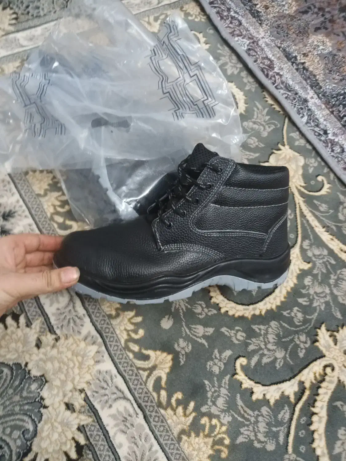 کفش‌کار|کیف، کفش، کمربند|قرچک, باقرآباد|دیوار