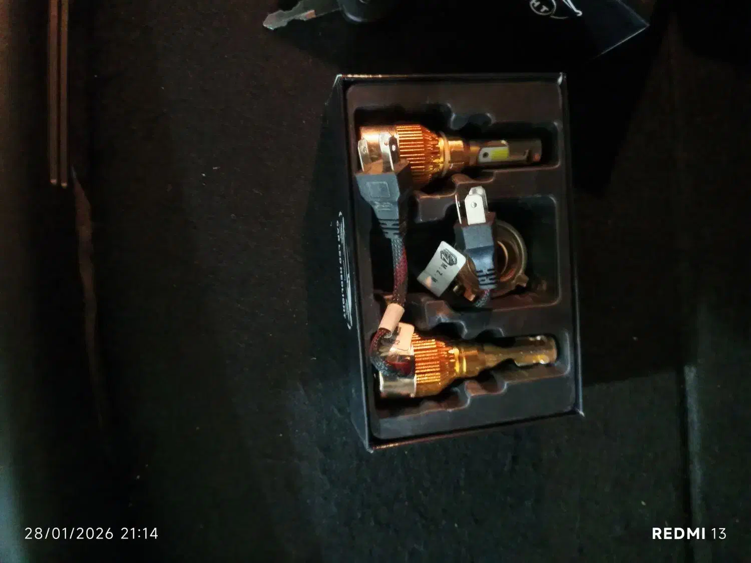 خودرو|لامپ و چراغ|چهارباغ, |دیوار