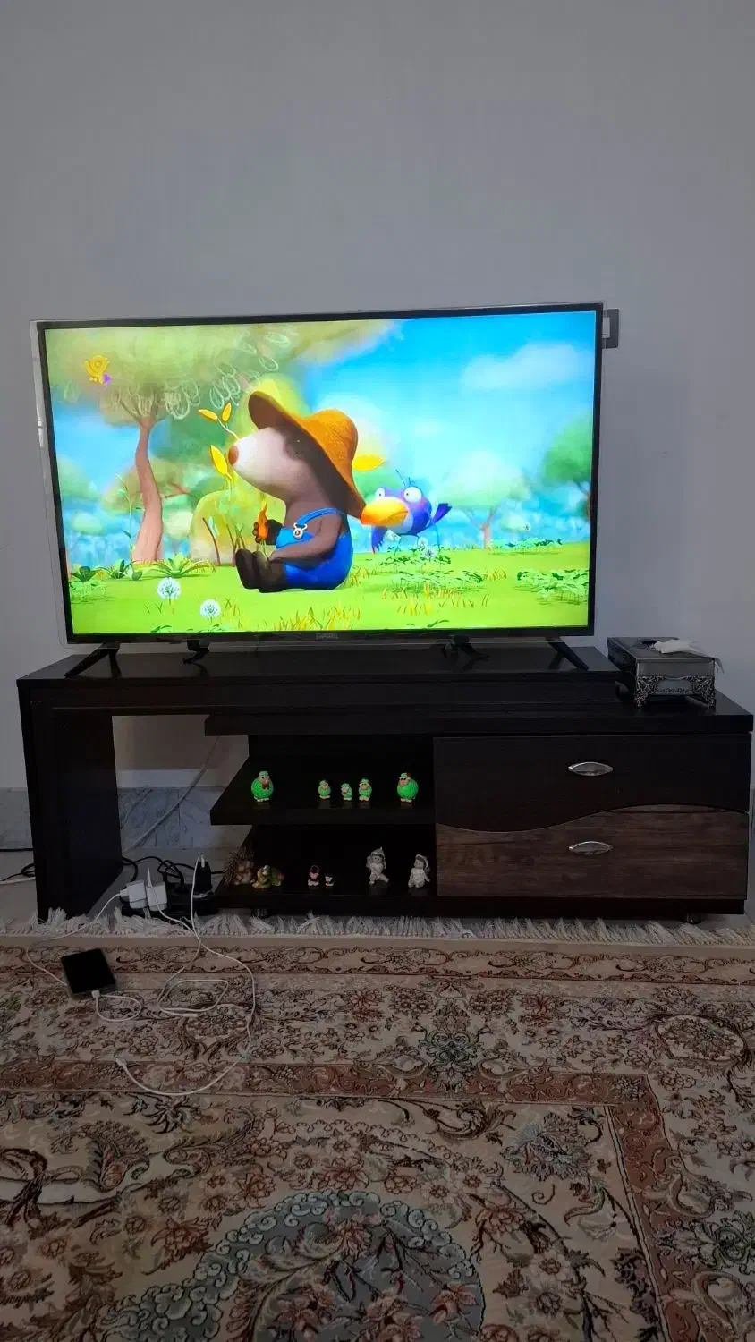 میز|میز تلویزیون|تربتحیدریه, ۴۵ متری|دیوار