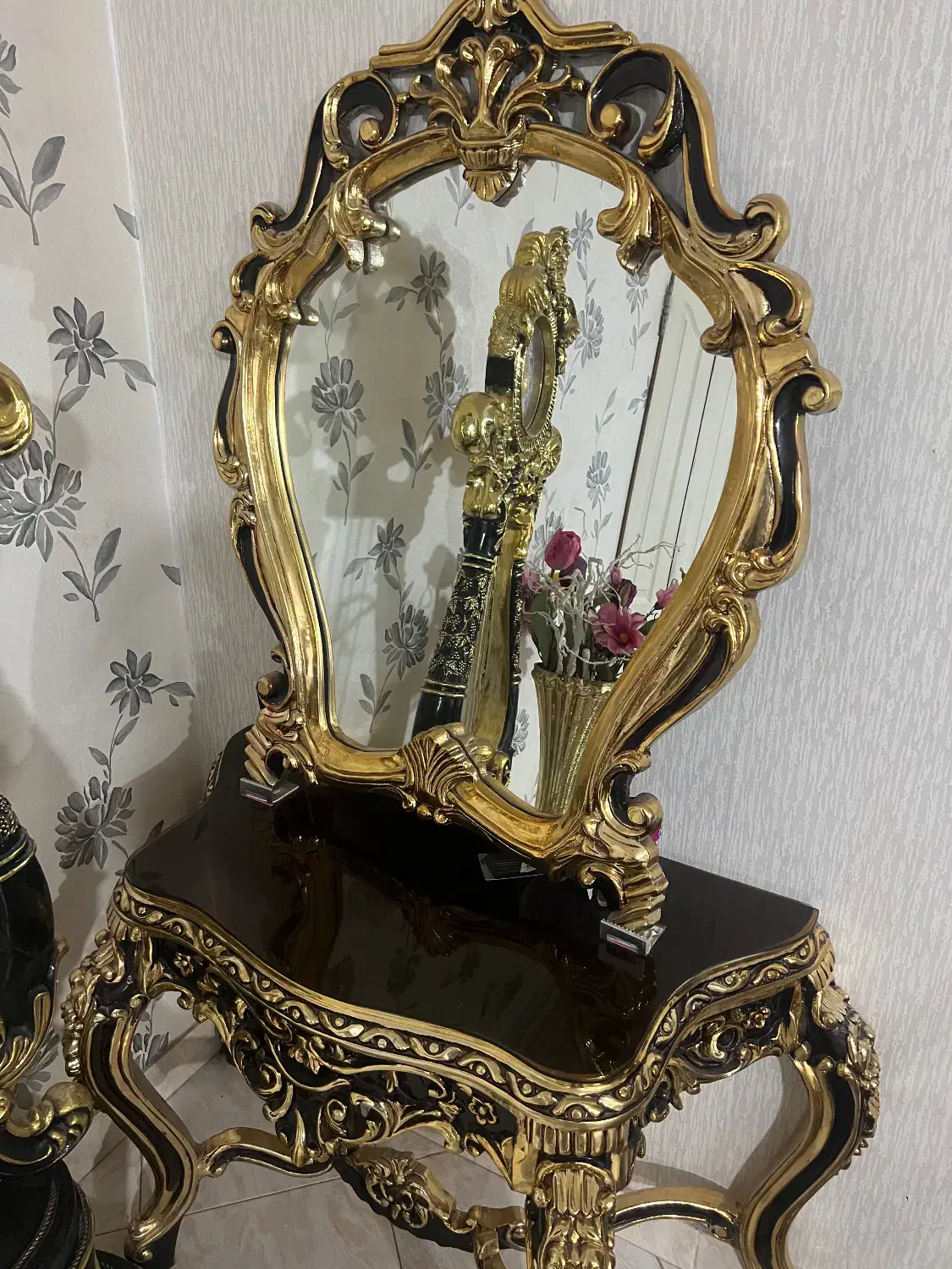 آینه و کنسول|بوفه، ویترین، کنسول|دماوند, دماوند|دیوار