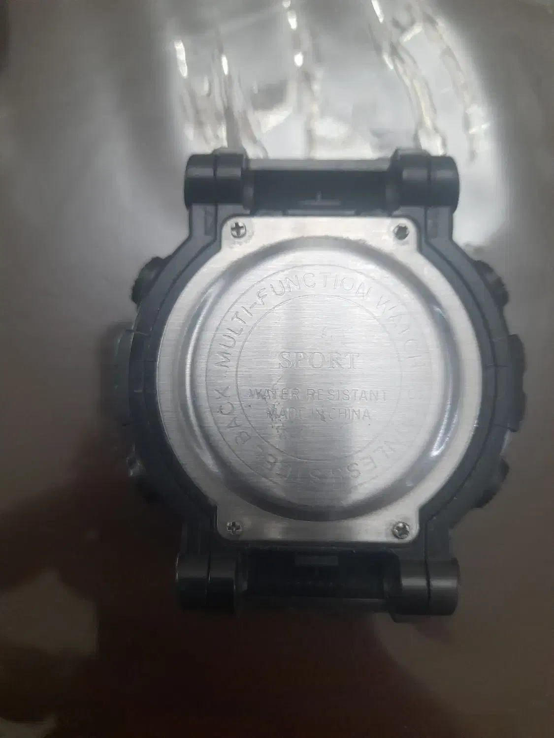 ساعت جیشاک|ساعت|تبریز, |دیوار