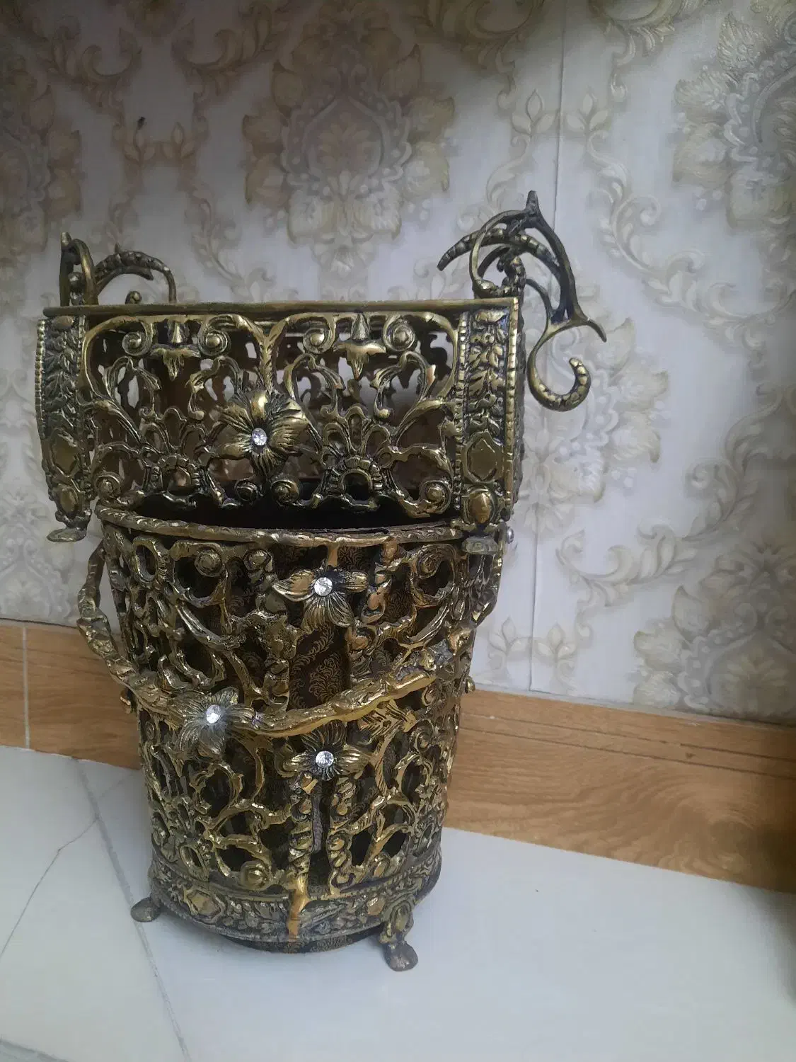 سطل زباله وجای دستمال کاغذی  برنج اصل|صنایع دستی و سایر لوازم تزئینی|گلستان (تهران), |دیوار