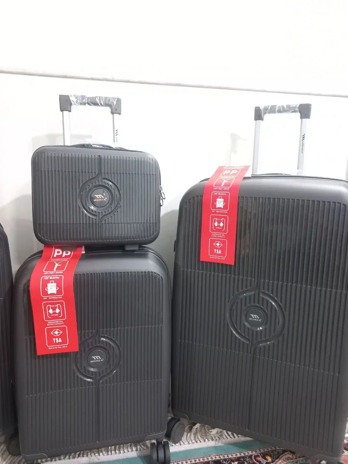 چمدان fashion|کیف، کفش، کمربند|قم, لسانی|دیوار