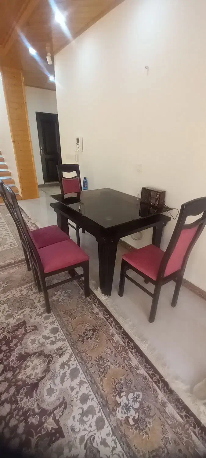 میز و صندلی غذا خوری ۴ نفره|میز و صندلی غذاخوری|نوشهر, |دیوار