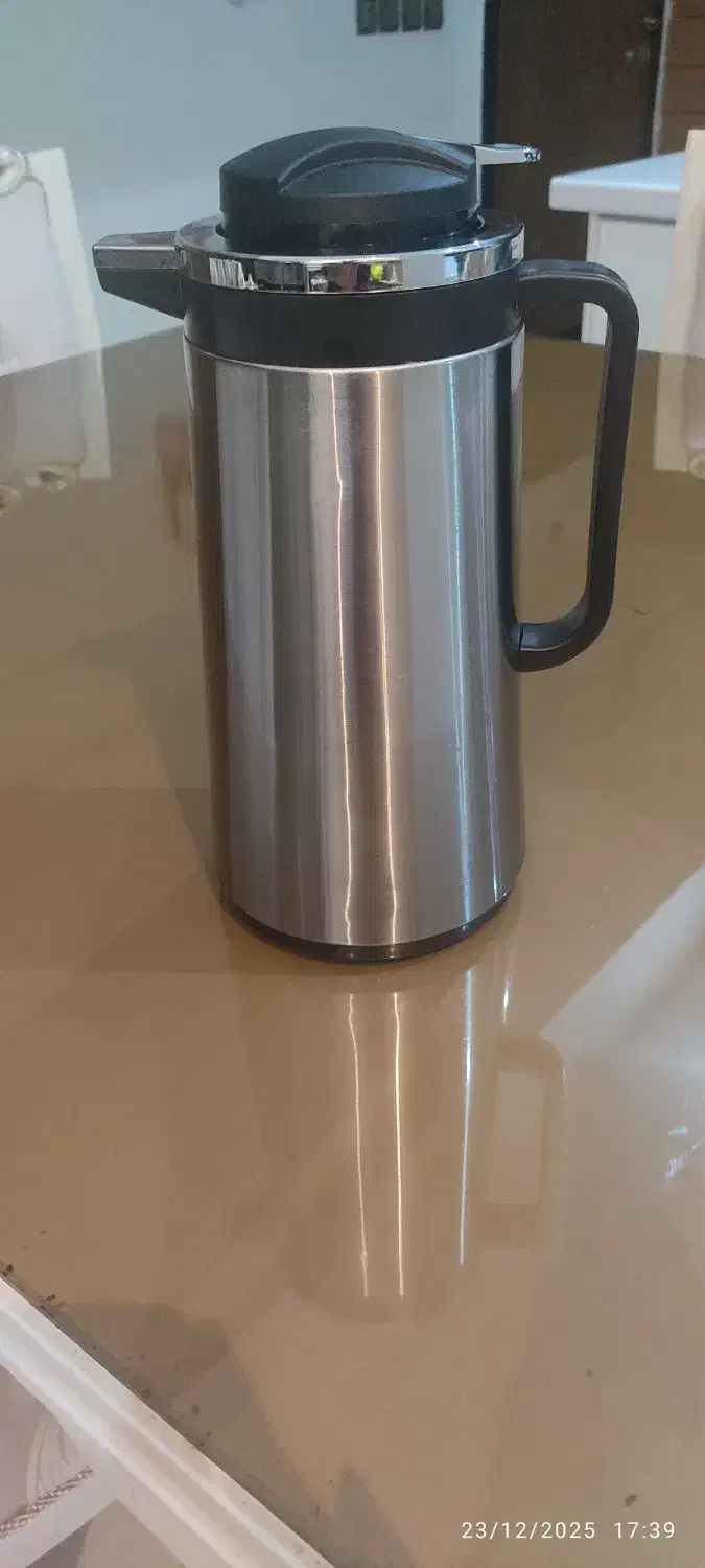 فلاسک|قوری، کتری، قهوه‌ساز دستی|اصفهان, خانه اصفهان|دیوار