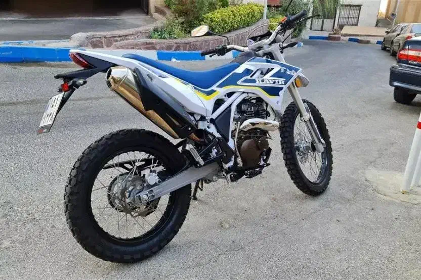 تریل ۲۰۰اقساط-معاوضه|موتورسیکلت|لاهیجان, کوی آزادگان|دیوار