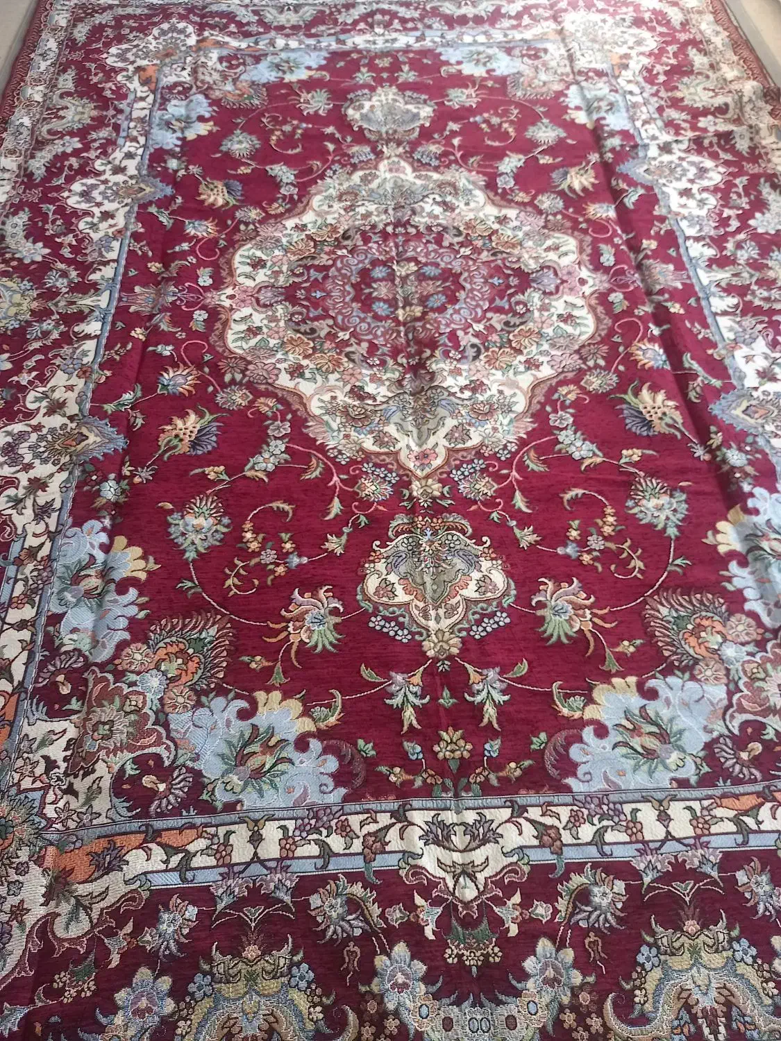 روفرشی|روفرشی|شاهین‌شهر, شهرک گلدیس|دیوار