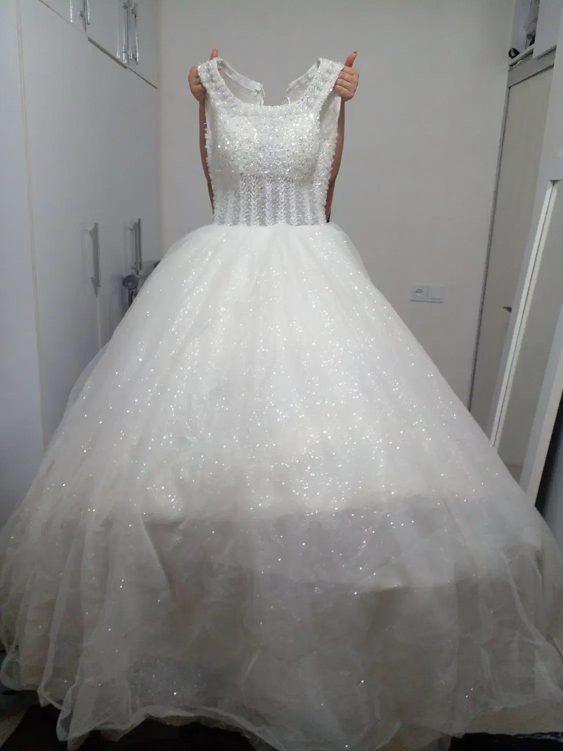 لباس عروس|لباس|لاهیجان, حاجی آباد|دیوار