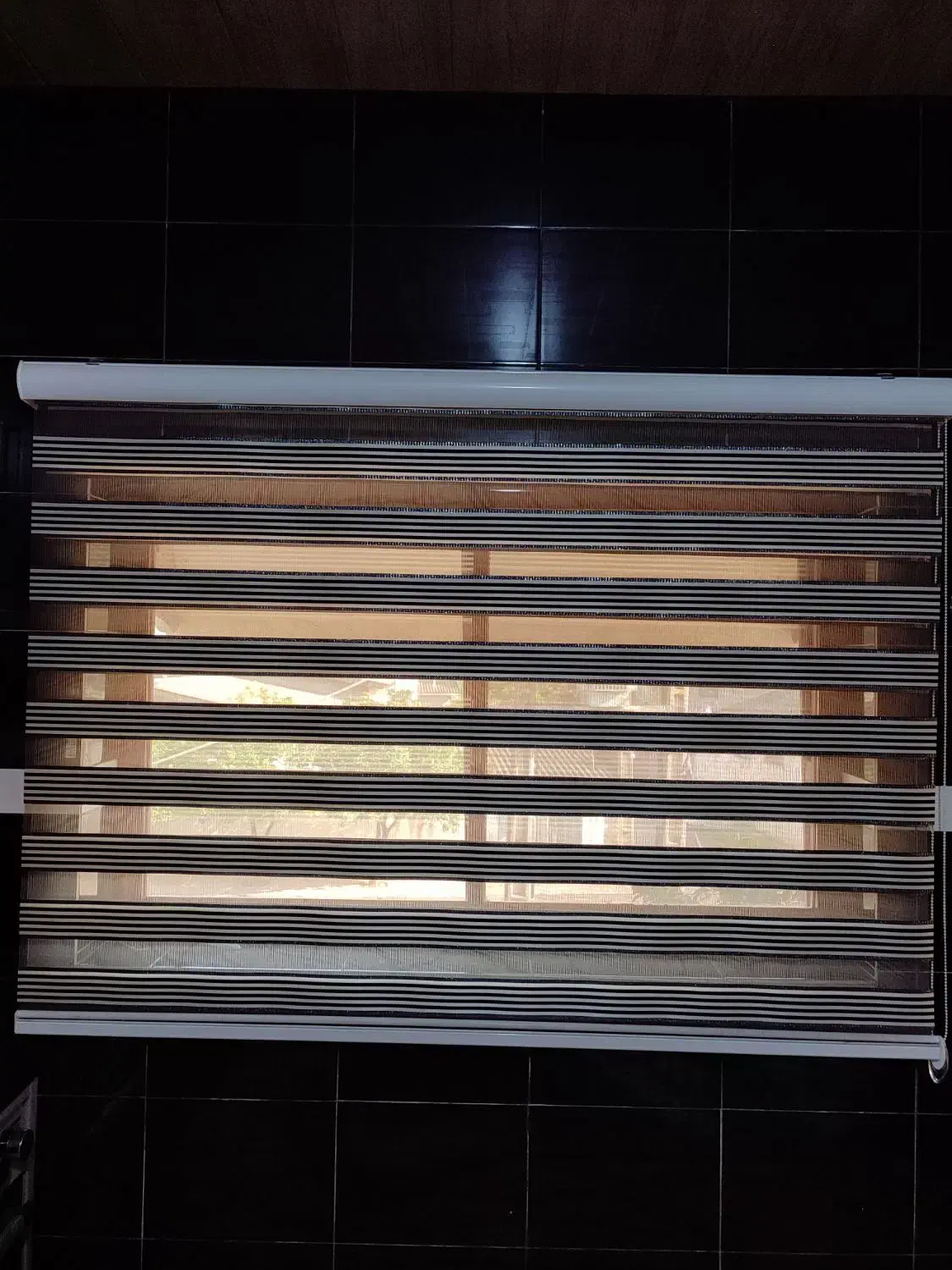 پرده زبرا سیاه سفید|پرده، رانر، رومیزی|سرخرود, |دیوار