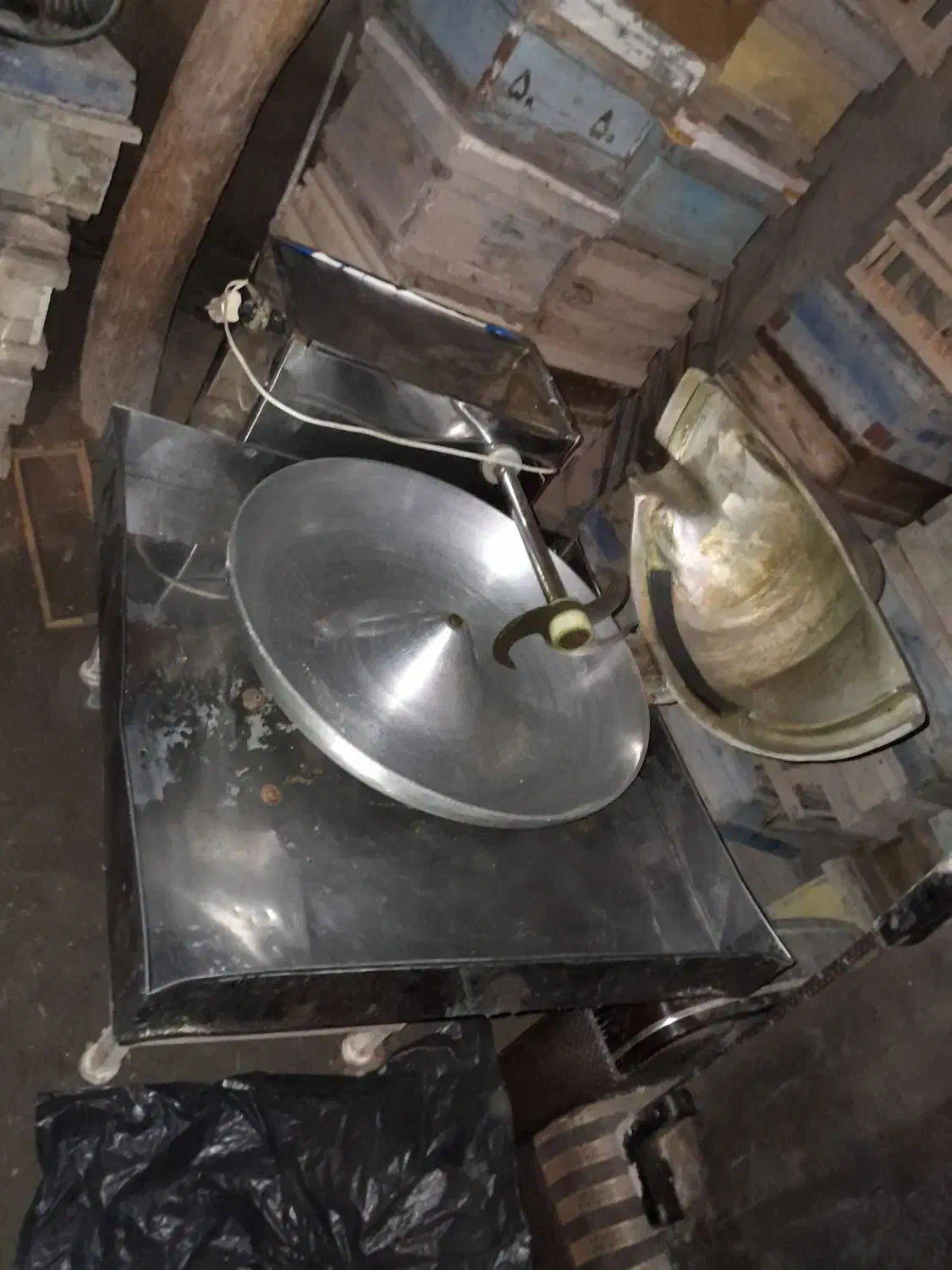 سبزی خردکن|خردکن، آسیاب، غذاساز|سراب, |دیوار