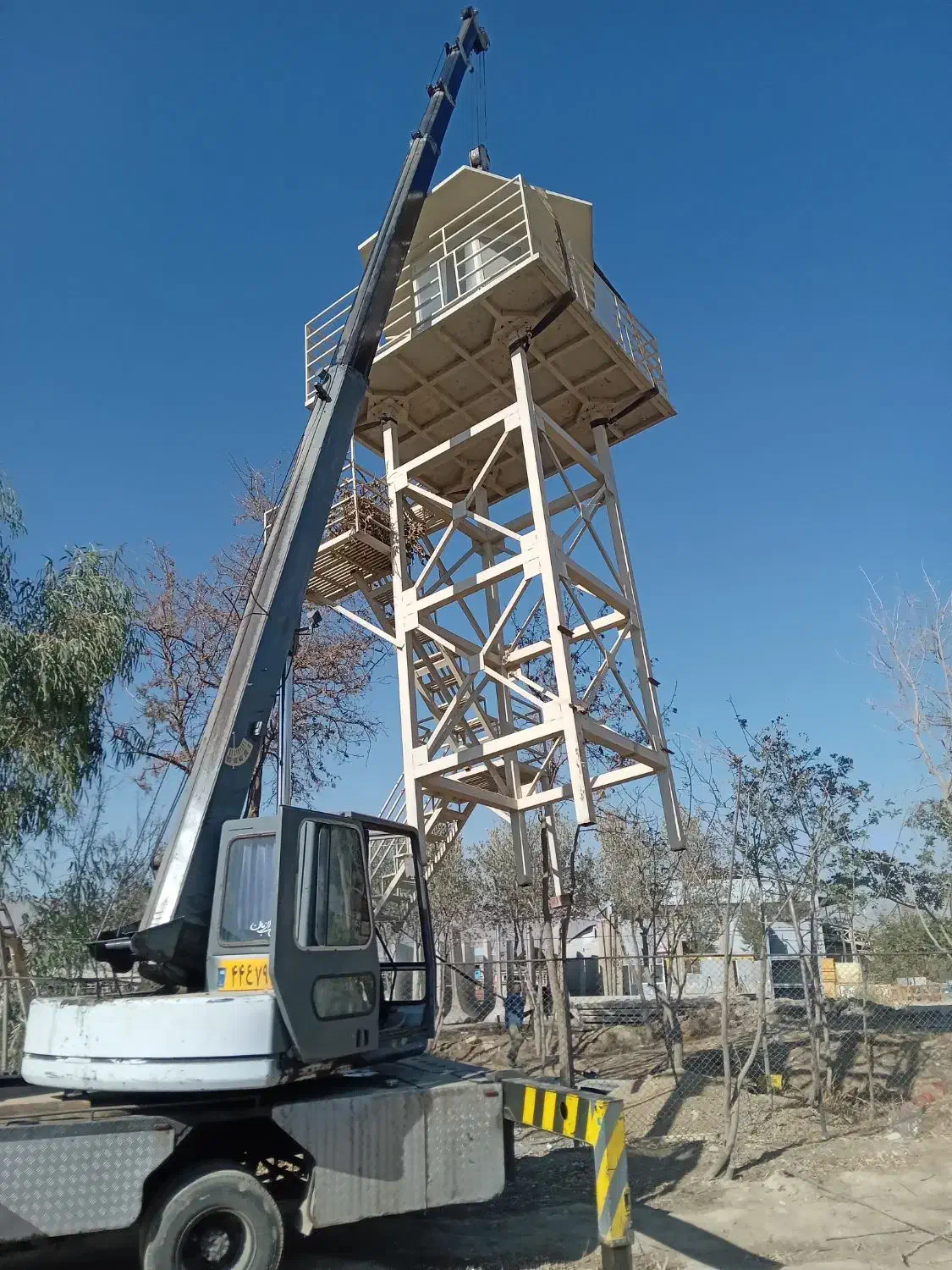 خدمات جرثقیل و لیفتراک در شهرک استقلال|خدمات حمل و نقل|تهران, شهرک استقلال|دیوار