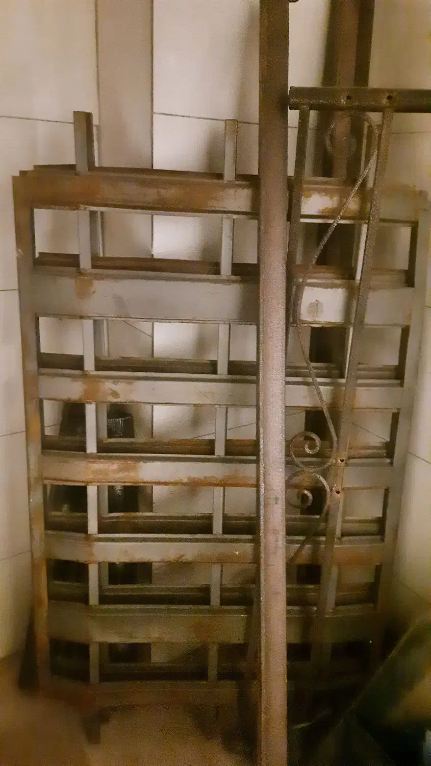 تخت فرفوژه|تخت و سرویس خواب|کرمانشاه, |دیوار