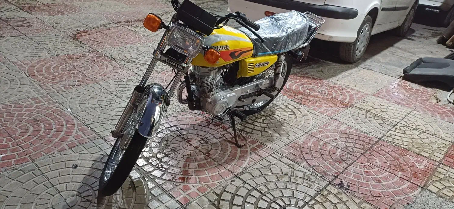 فروشی زردقنااری مدل۱۳۹۱|موتورسیکلت|فیروزآباد (فارس), |دیوار