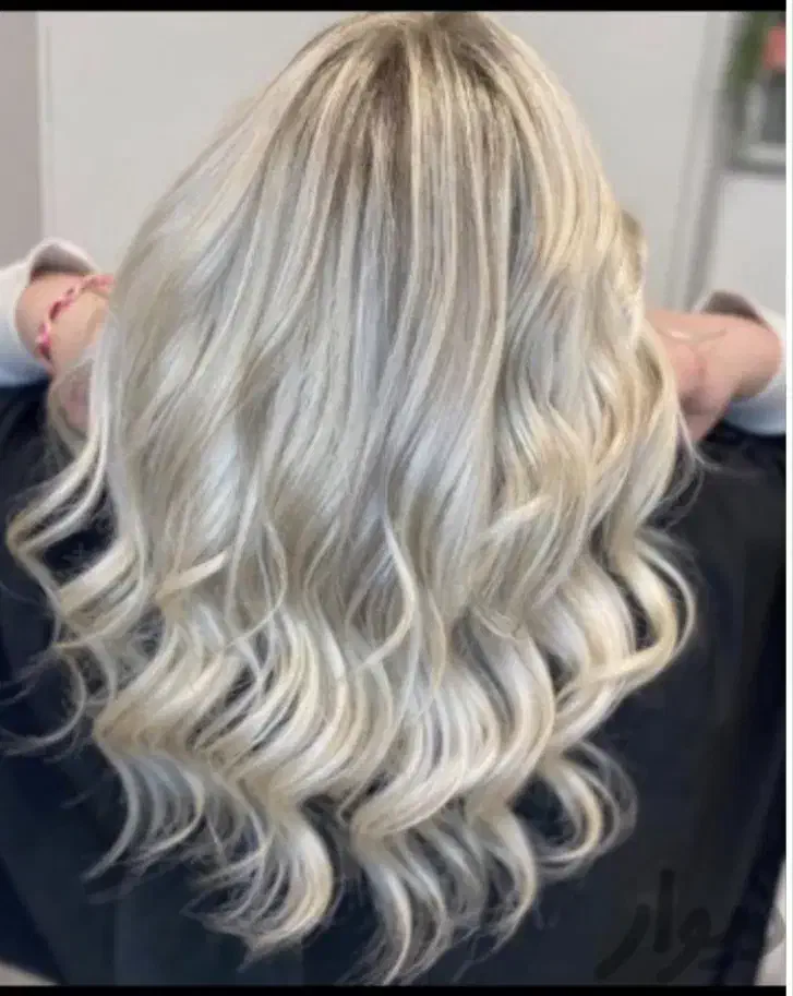 رنگ.|خدمات آرایشگری و زیبایی|سمنان, |دیوار