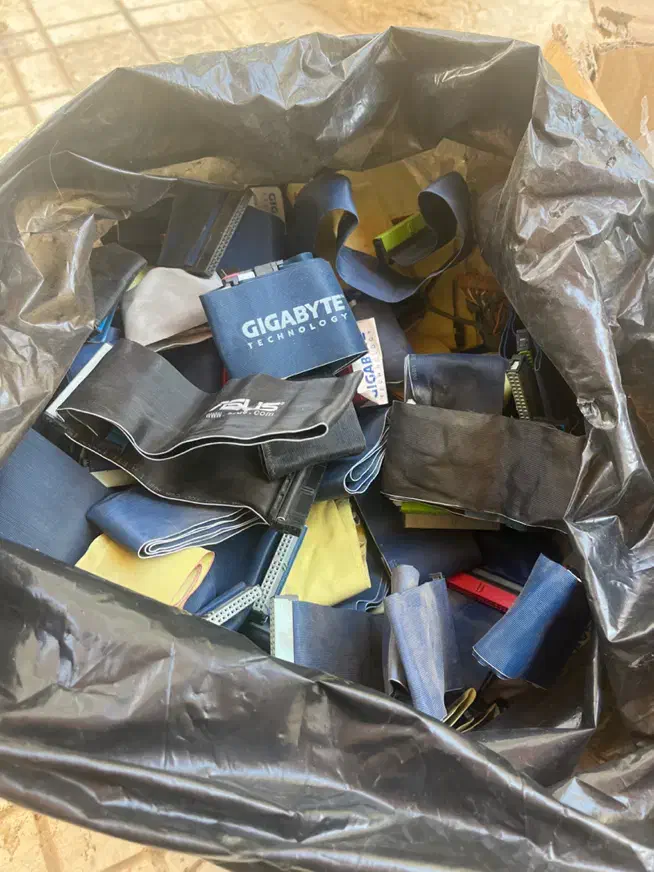 ۳۶۰ عدد کابل ide کامپیوتر|قطعات و لوازم جانبی رایانه|کرج, محمد آباد|دیوار