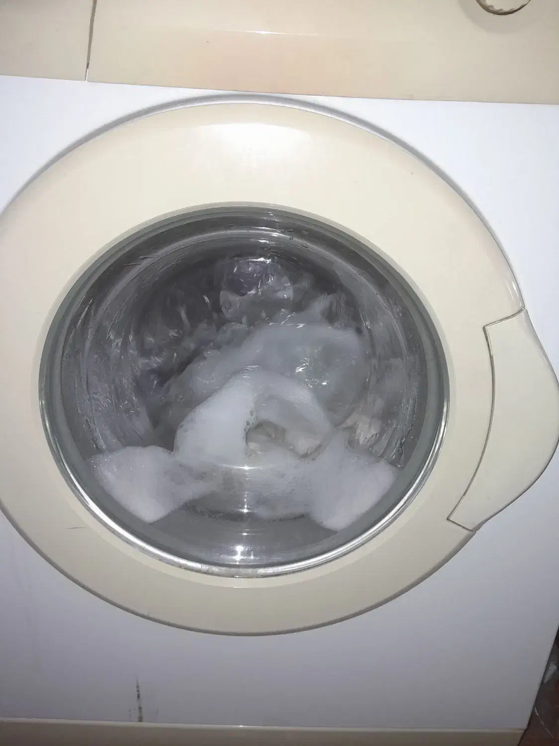 لباسشویی الجی قدیمی|ماشین لباسشویی و خشککن لباس|اصفهان, ملکشهر|دیوار