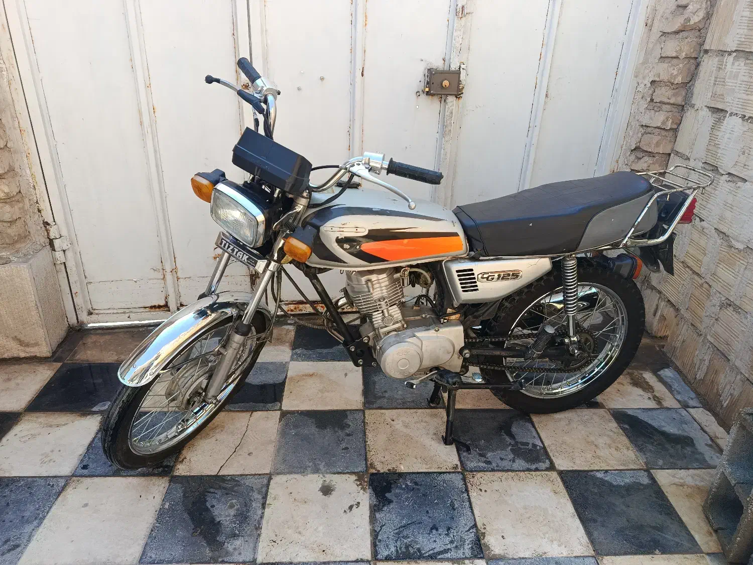 موتور سیکلت تیزتک مدل ۸۲|موتورسیکلت|شیراز, حجت آباد|دیوار