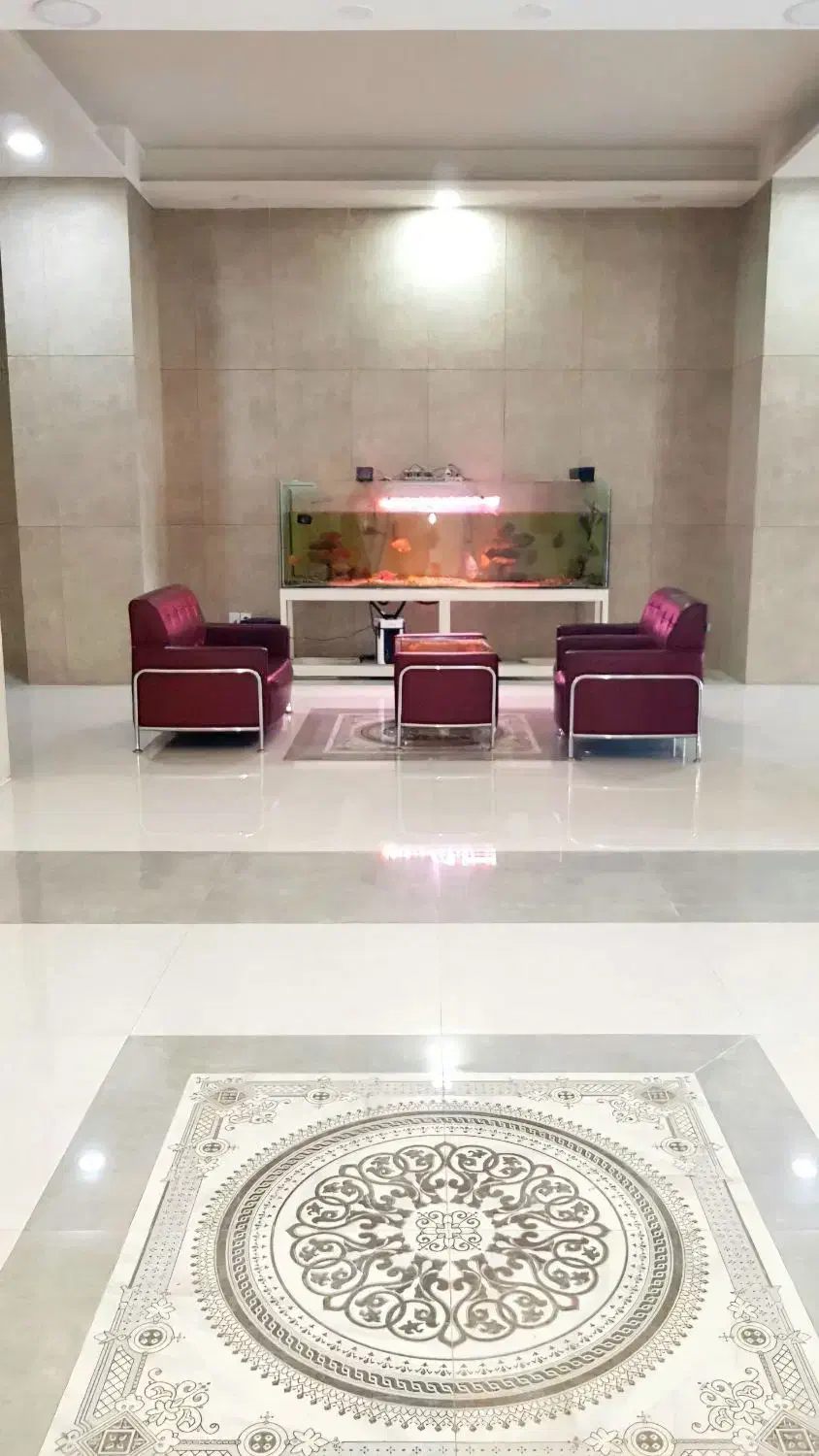 ۱۲۵ متر برج فول امکانات در سایت عقاب  ۲ تراس بزرگ