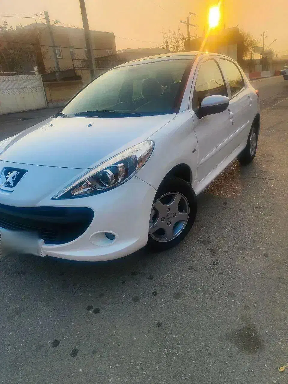 207اتومات سقف شیشه ای ارتقائ یافته|خودرو سواری و وانت|ارومیه, |دیوار