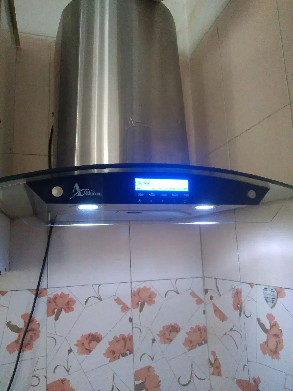 هود اخوان|هود|دماوند, مسکن مهر گیلاوند|دیوار