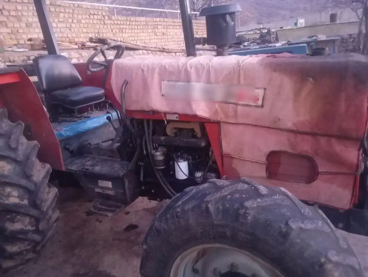 تراکتور ۸۰۰ تمیز|خودرو سنگین|بیرانوند, |دیوار