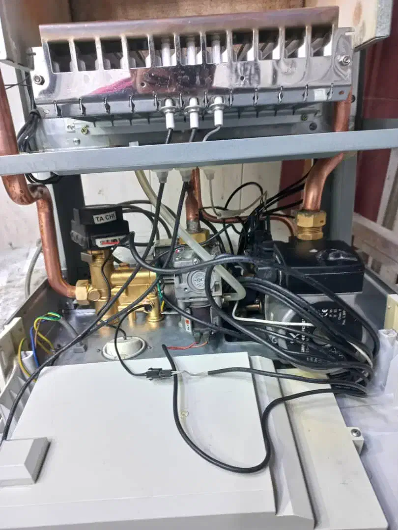 قطعات استوک پکیج|آبگرمکن، پکیج، شوفاژ|تبریز, |دیوار