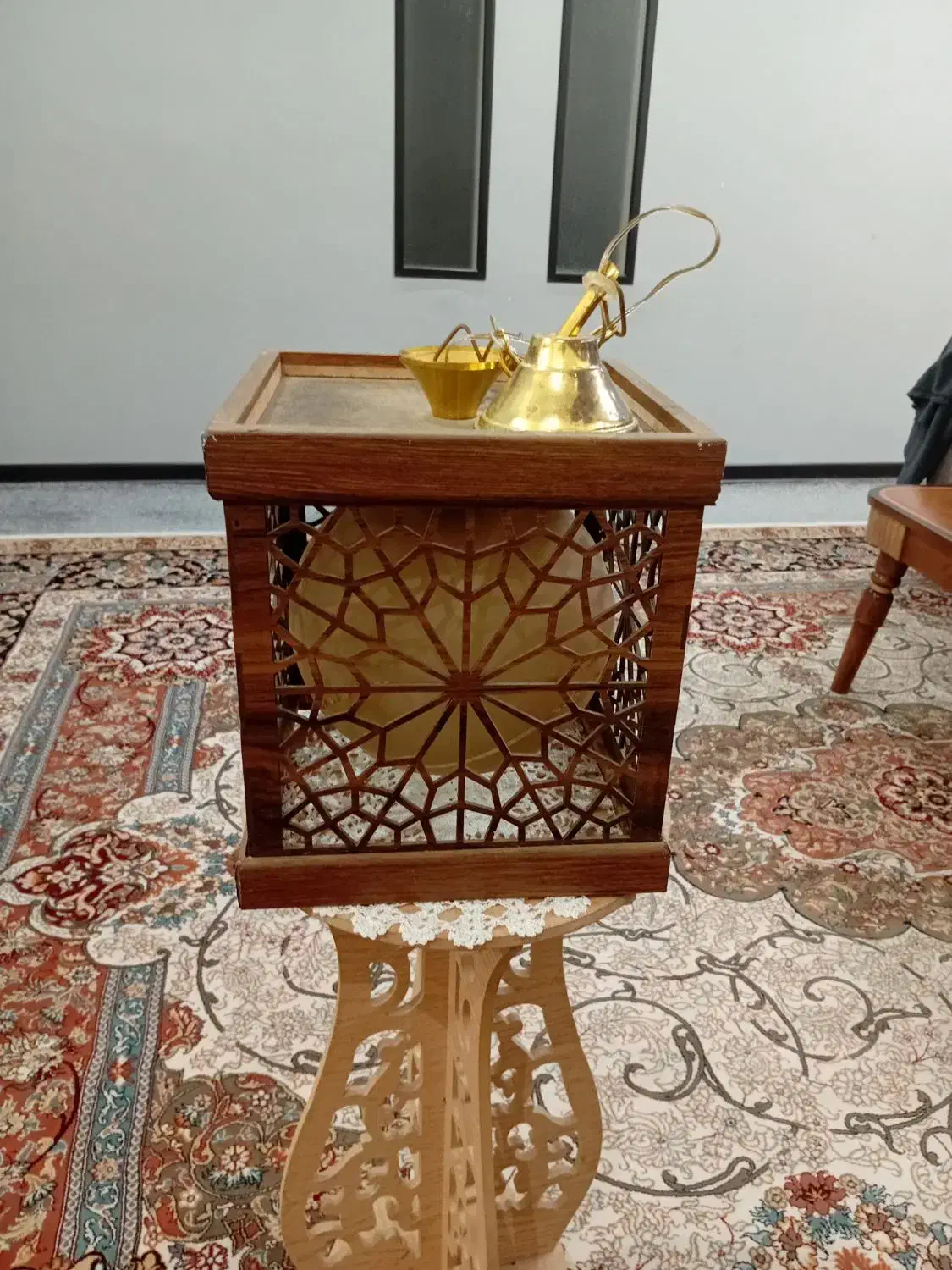 لوستر چوبی اویز|لوستر و چراغ آویز|شاهین‌شهر, طالقانی|دیوار