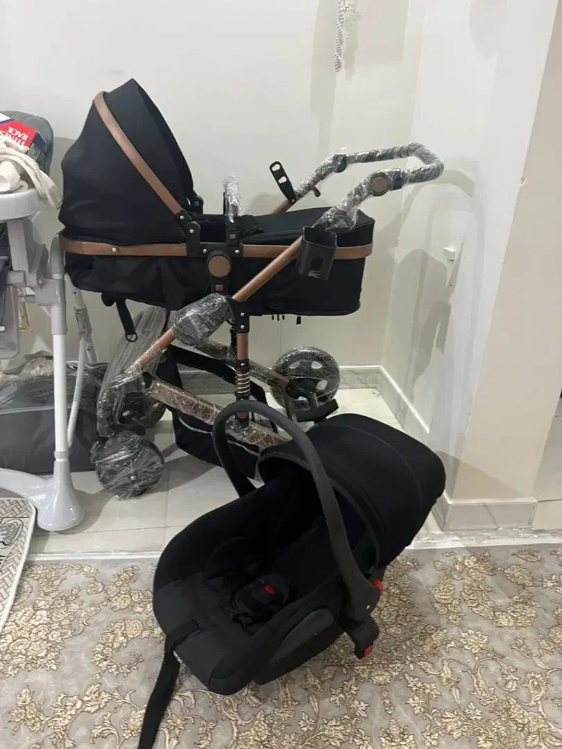 تخت برقی هیپ بلوتوث دار و کالسکه کریر مدل اسپرینگ|کالسکه و لوازم جانبی|چهاردانگه (تهران), |دیوار