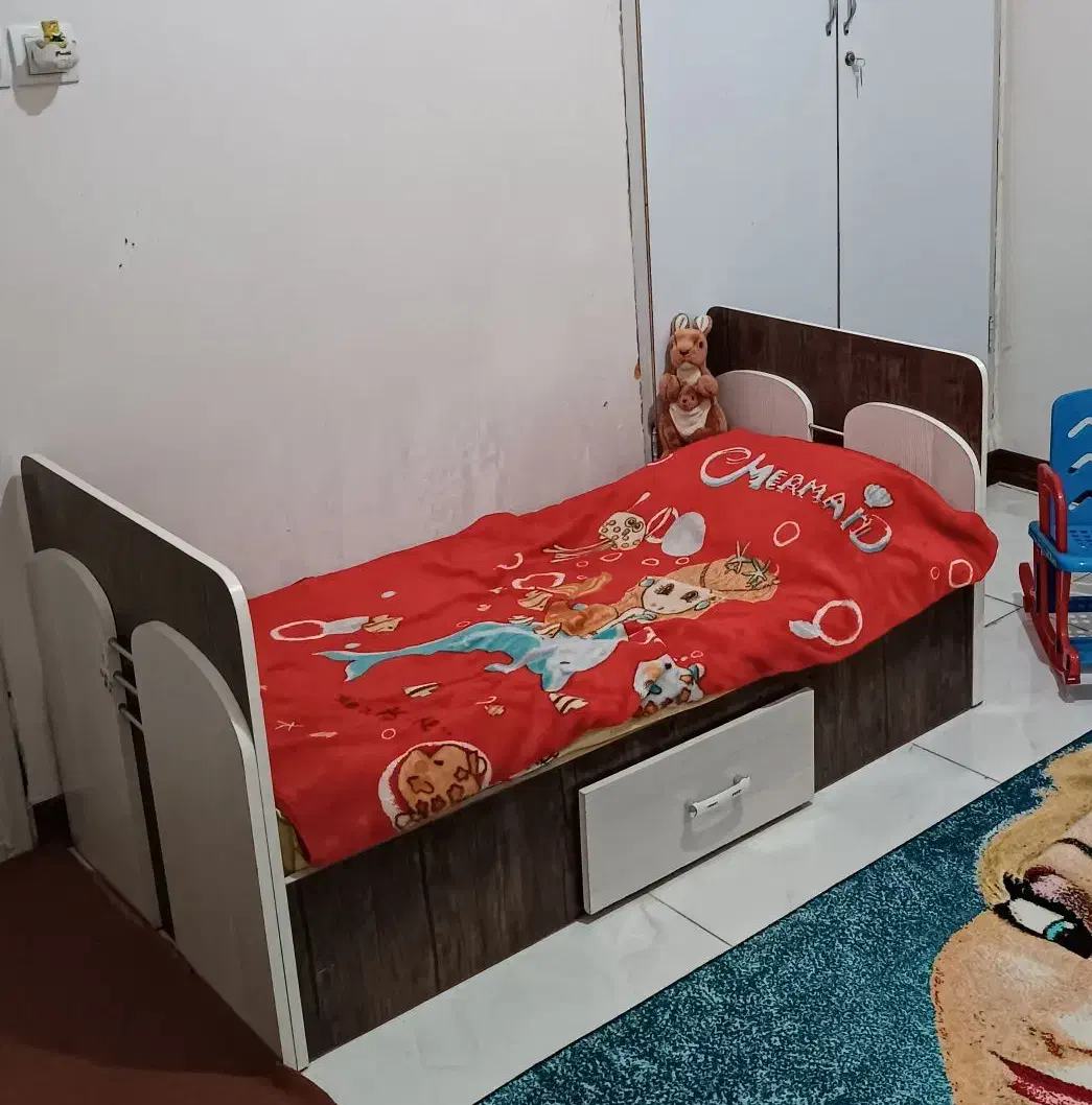 سرویس خواب کودک همراه با تشک|تخت و سرویس خواب|گلستان (تهران), |دیوار