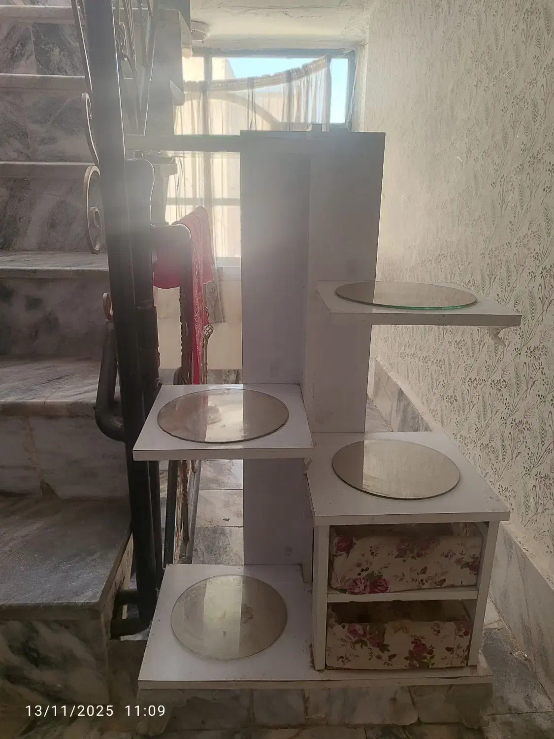 پایه قابلمه|آبچکان و نظمدهنده ظروف|مشهد, خواجه ربیع|دیوار