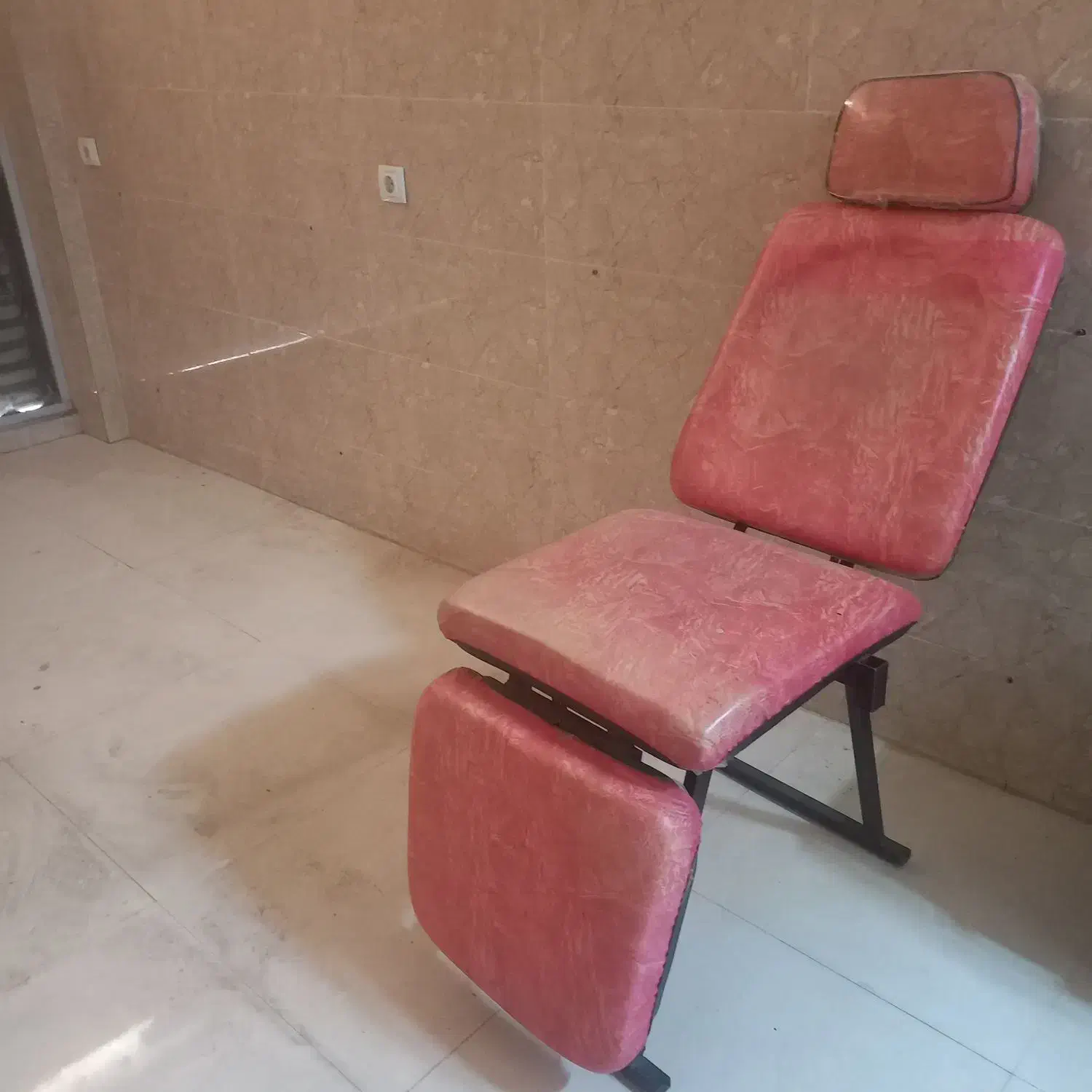 صندلی|صندلی و نیمکت|مسجد سلیمان, |دیوار