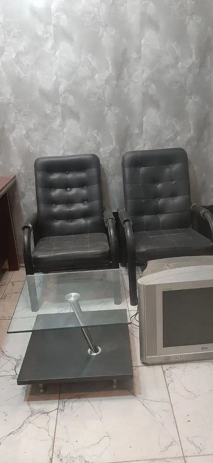 میز وصندلی اداری|دفتر کار|پرند, فاز ۵|دیوار