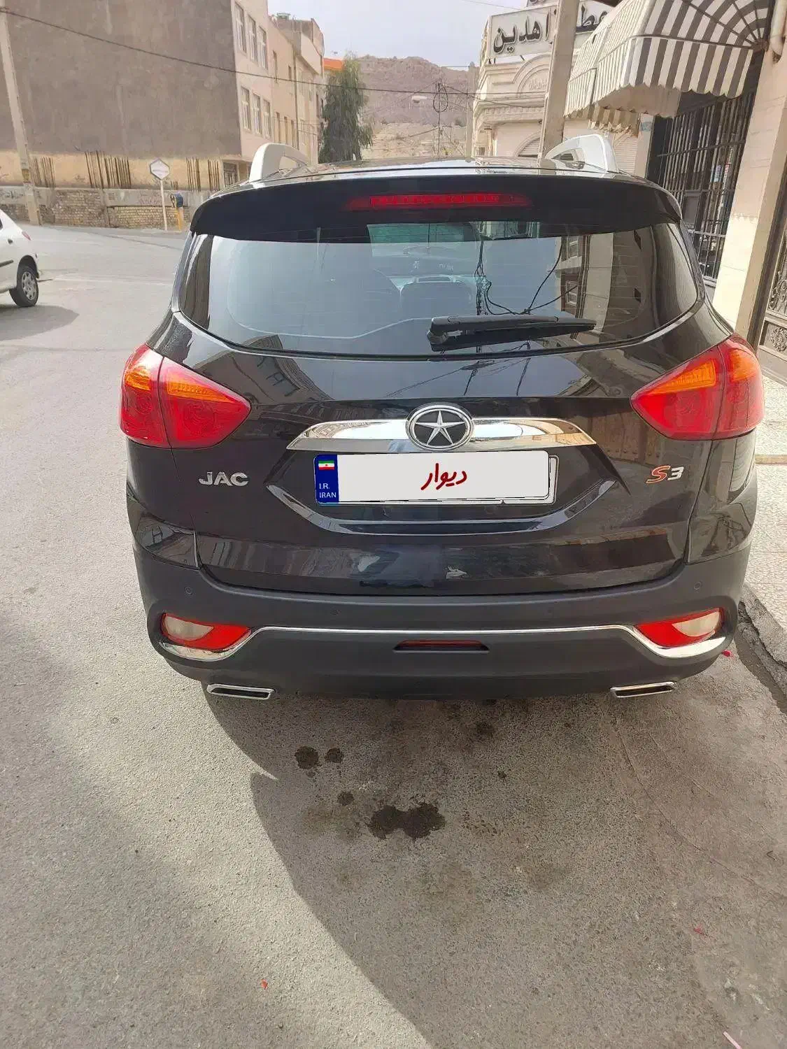 جک اس ۳|خودرو سواری و وانت|قم, بنیاد|دیوار