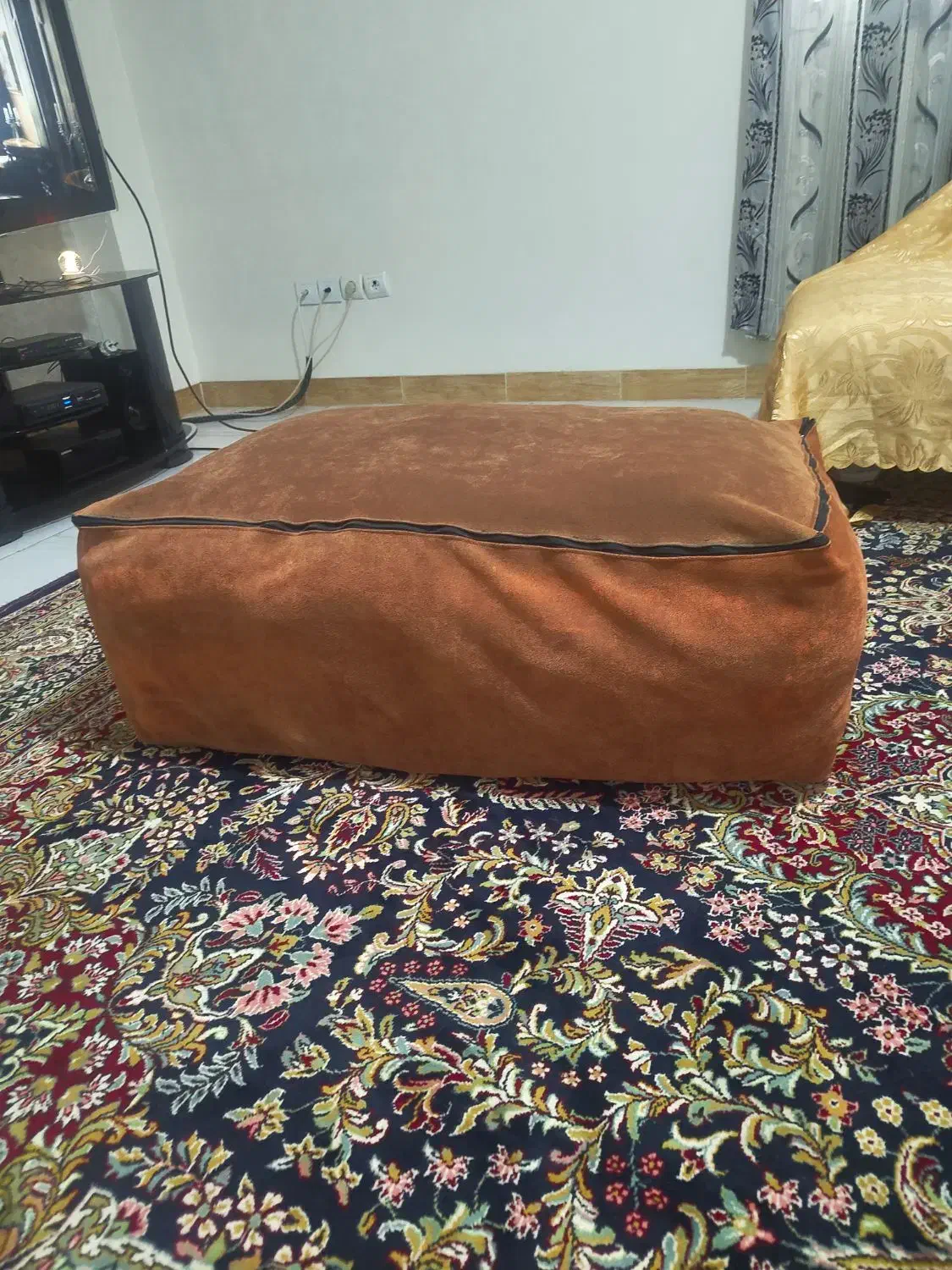 ۴ عدد رختخواب یک و نیم نفره|سرویس روتختی|تهران, امام زاده عبدالله|دیوار