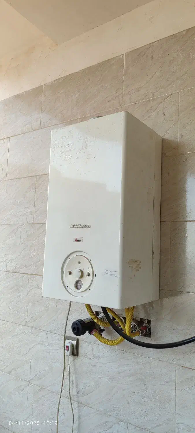 تعمیرسرویس پکیج نصب رادیاتور حوله خشک کن|خدمات پیشه و مهارت|هشتگرد, شهرک آپادانا|دیوار