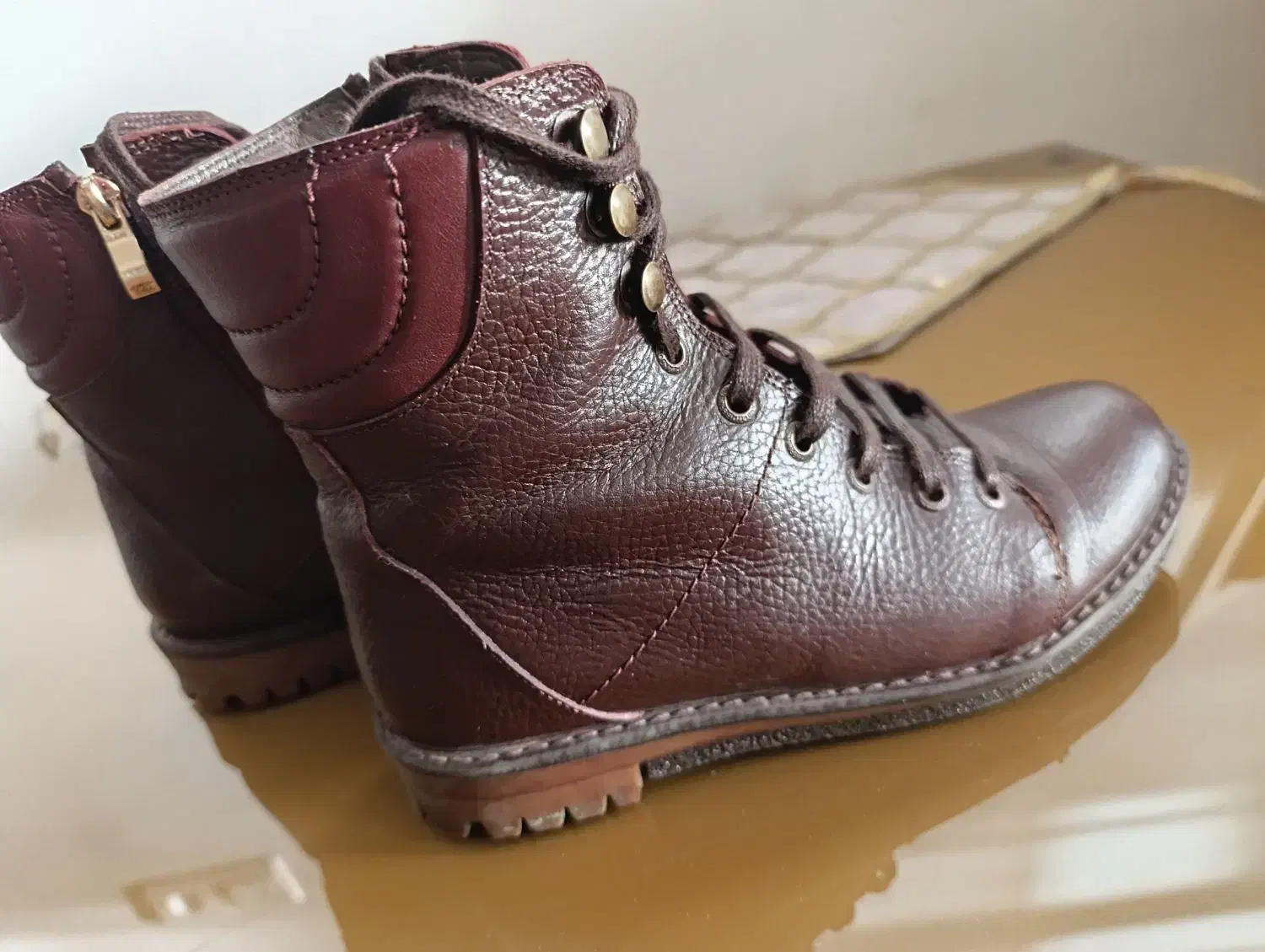 بوت چرم اصل با ضمانت|کیف، کفش، کمربند|الیگودرز, |دیوار