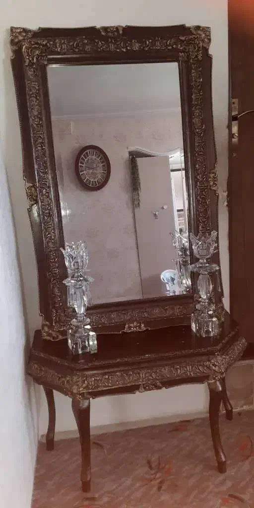 آیینه و میز و شمعدان|مبلمان خانگی و میز عسلی|ابهر, |دیوار