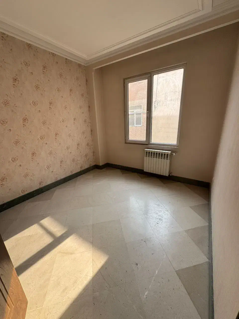 آپارتمان 120 متری فول/ بهترین لوکیشن شهرک راه آهن