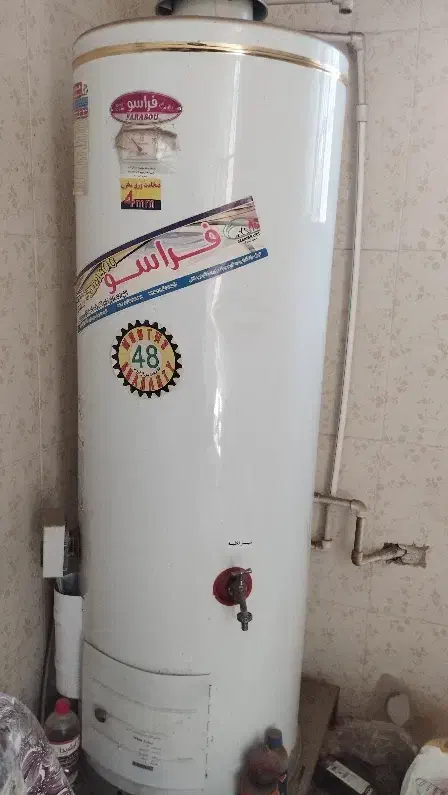 آبگرمکن ایستاد|آبگرمکن، پکیج، شوفاژ|سیرجان, |دیوار