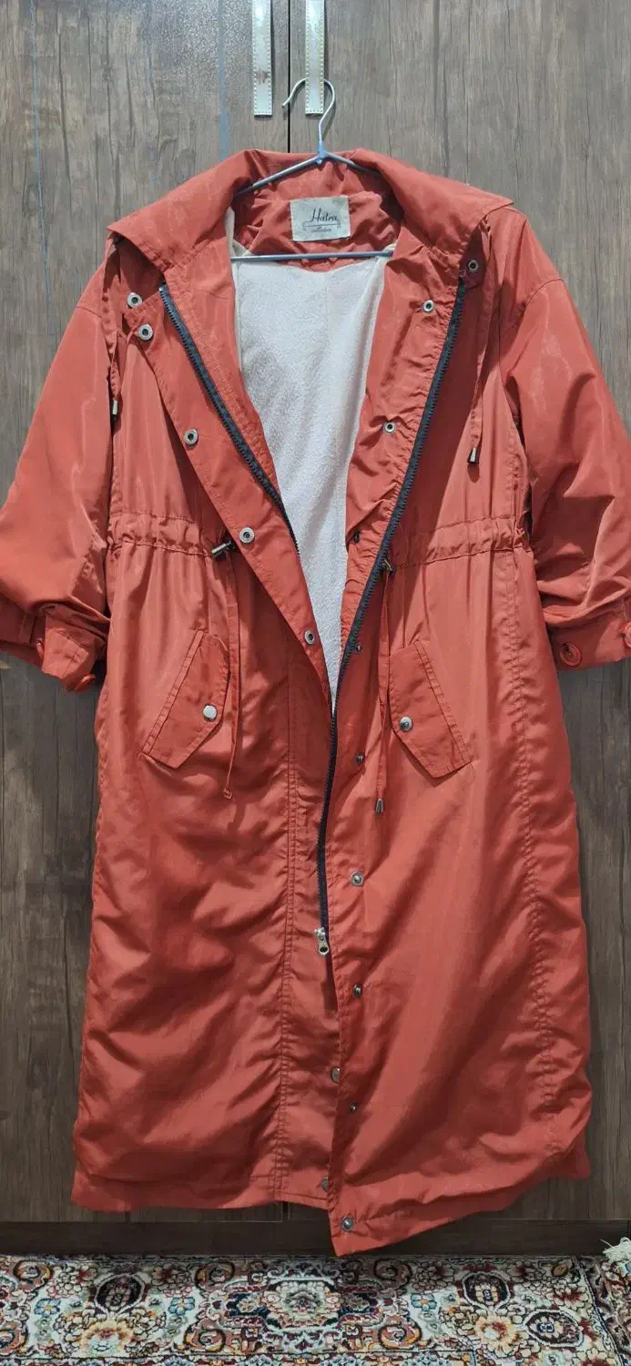 بارانی|لباس|سرپل ذهاب, |دیوار